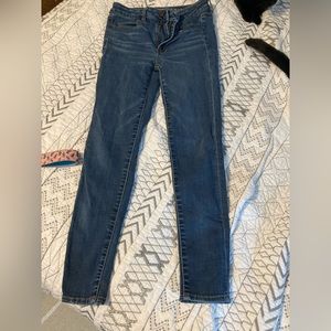 skinny jeans